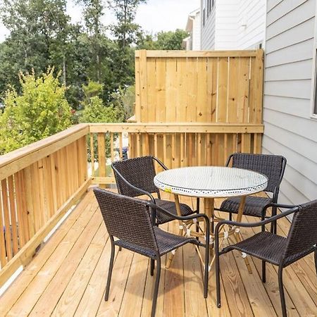 New Spacious 3 Bedroom Suite Garage Parking Free Wi-Fi Office Space And Patio View Duluth Esterno foto